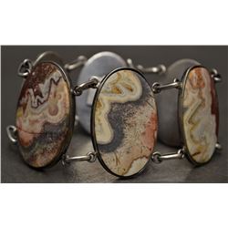STERLING SILVER AND AGATE BRACELET