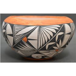 LAGUNA INDIAN POTTERY BOWL (PINO)