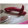 Image 2 : WATKINS KNIFE SHARPENER AND 2 KNIVES