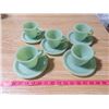 Image 1 : JADEITE FIRE KING 5 CUPS AND SAUCERS