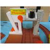 Image 2 : FISHER PRICE LIFT AND LOAD RAILROAD