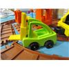 Image 5 : FISHER PRICE LIFT AND LOAD RAILROAD