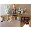 Image 2 : LOT OF 13 ASSORTED GLASS FIGURINES