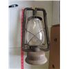 Image 2 : 5MP PLANET' BARN LANTERN (MADE IN CANADA)
