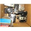 Image 2 : LOT OF ASSORTED CAMERAS & ACCESSORIES
