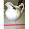 Image 2 : WASH BASIN & PITCHER