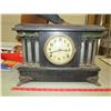 Image 1 : MANTLE CLOCK