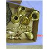 Image 3 : LOT OF 12 PIECES OF ASSORTED BRASS