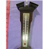 Image 2 : BAROMETER AND THERMOMETER (TAYLOR-USA)
