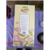 Image 2 : PORCELAIN DOLL (18") *IN BOX*