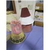 Image 3 : LOT OF 8 VINTAGE LAMP SHADES