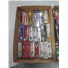 Image 2 : LOT OF OVER 45 COLLECTOR SPOONS