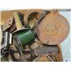 Image 2 : LOT OF TRIVETS, OILERS, FUNNEL, 1 HC LID (COLLECTABLES)