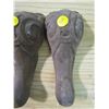 Image 2 : LOT OF 4 CAST IRON STOVE LEGS