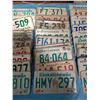 Image 3 : LARGE LOT OF 1970'S LICENSE PLATES