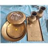 Image 1 : 5 PIECES HEAVY BRASS