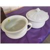 Image 1 : 2 CHAMBER POTS, 1 WITH LID