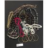 Image 1 : Lot of Vintage Costume Jewelry