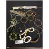 Image 1 : Lot of Vintage Costume Jewelry