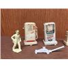 Image 2 : Hard to Find Original Vintage 1950’s to mid 60’s Marx Service Station Pieces. Gas Pumps, Oil Stand, 
