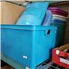 Image 1 : LOT OF TOTES & LIDS