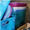 Image 2 : LOT OF TOTES & LIDS