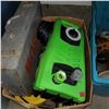 Image 2 : POWER IT POWER WASHER AND BOX OF TOOLS