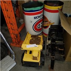 2 TONKA TRUCKS AND 2 NHL WASTE BINS