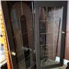 Image 8 : 2 GLASS DOORS AND WOOD DOOR