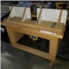 Image 2 : ROUTER TABLE AND POWER FIST ROUTER