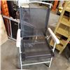 Image 2 : 2 FOLDING CHAIRS