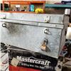 Image 3 : METAL TOOL BOX