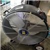 Image 2 : BLACK METAL DRUM FAN ON 2 WHEELS MADE BY POWER FIST
