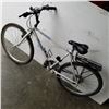 Image 3 : WHITE SPECIALIZED BIKE