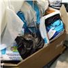 Image 3 : PALLET OF RETURNED INFLATABLES, MATTRESS FOAM, ITEMS