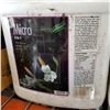 Image 2 : FOUR 4 LITER JUGS OF MICRO 5-0-1 ADVANCED PLANT NUTRIENT FERTILIZER