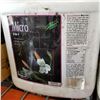 Image 2 : FOUR 4 LITER JUGS OF MICRO 5-0-1 ADVANCED PLANT NUTRIENT FERTILIZER
