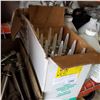 Image 1 : 2 BOXES OF MONO AND DYNAFLEC LATEX SEALANT