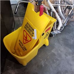 RUBBERMAID MOP BUCKET W/ WET FLOOR SIGN