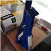 Image 2 : PAIR OF BLUE JACK STANDS