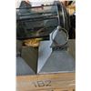 Image 2 : 9 DECORATIVE LANTERNS W/ LED HANDLES AND DECORATIVE FRUIT