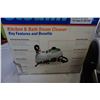 Image 5 : BATH CHAIR AND STEAM CLEANER