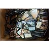 Image 2 : BOX OF MAGIC THE GATHERING CARDS
