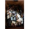 Image 3 : BOX OF MAGIC THE GATHERING CARDS