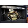Image 3 : BEHRINGER GM108 GUITAR AMP