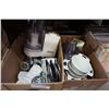 Image 1 : 2 BOXES OF BRAUN PARTS AND MACHINES