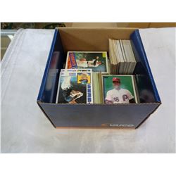 BOX OF VINTAGE BASEBALL CARDS