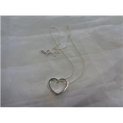 TIFFANY AND CO NECKLACE W/ PENDANT