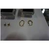 Image 3 : 2 EARRINGS STAMPED 10K
