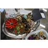 Image 3 : 2 TRAYS OF COSTUME JEWELRY AND GOLD FILLED RING